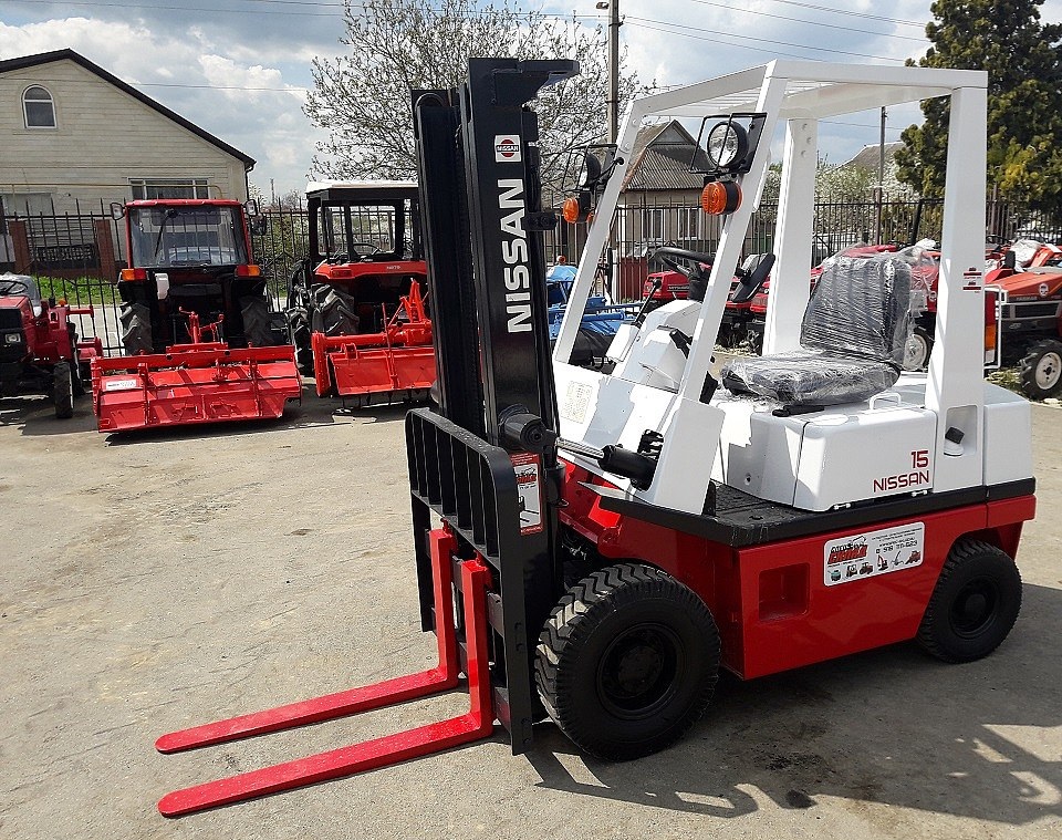 Nissan NH01M15